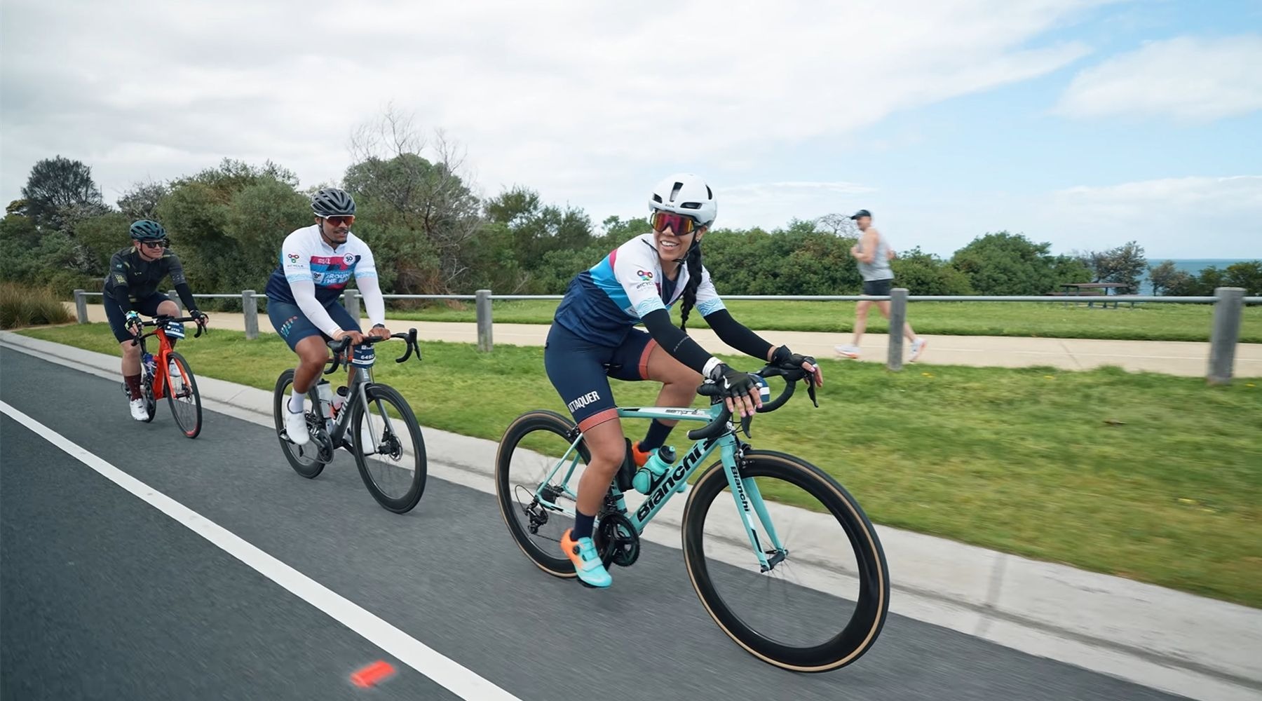 지속 가능한 사이클링 져지: 환경을 생각하는 퍼포먼스 웨어에 대한 QIYI의 혁신
